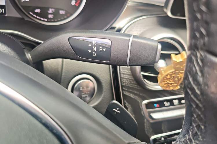 Used Mercedes-Benz C-Class 2017 Facelift C 200 Station Wagon Gear Lever