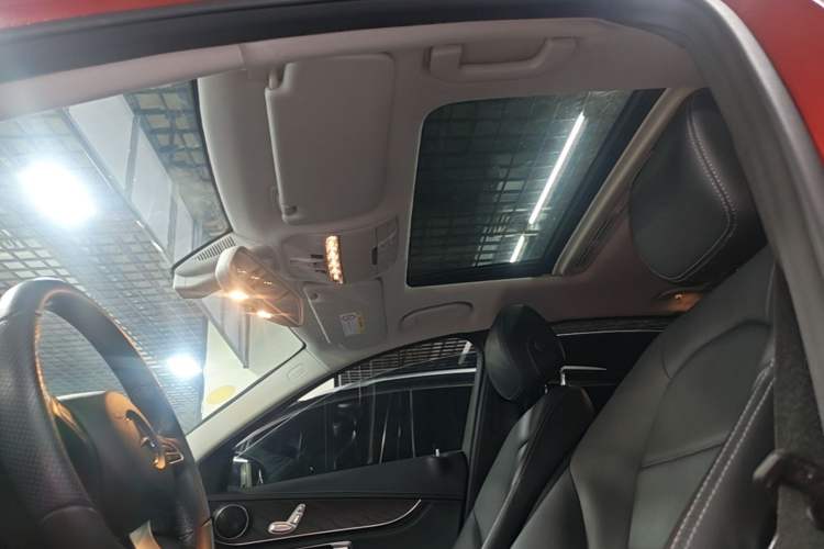 Used Mercedes-Benz C-Class 2017 C 180 L Sport Edition Headliner