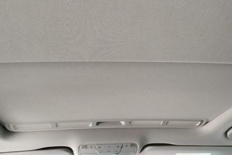 Used Mercedes-Benz C-Class 2017 C 180 L Sport Edition Headliner