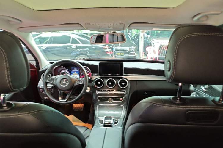 Used Mercedes-Benz C-Class 2017 C 200 L Sport Edition Headliner