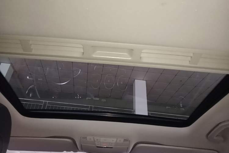 Used Mercedes-Benz C-Class 2017 C 180 L Sport Edition Headliner