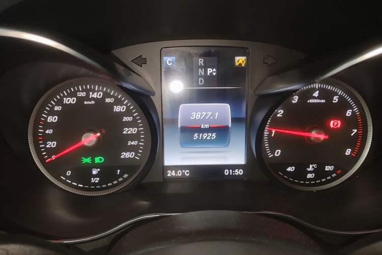 Used Mercedes-Benz C-Class 2017 Restyled C 200 Sport Edition Instrument Cluster