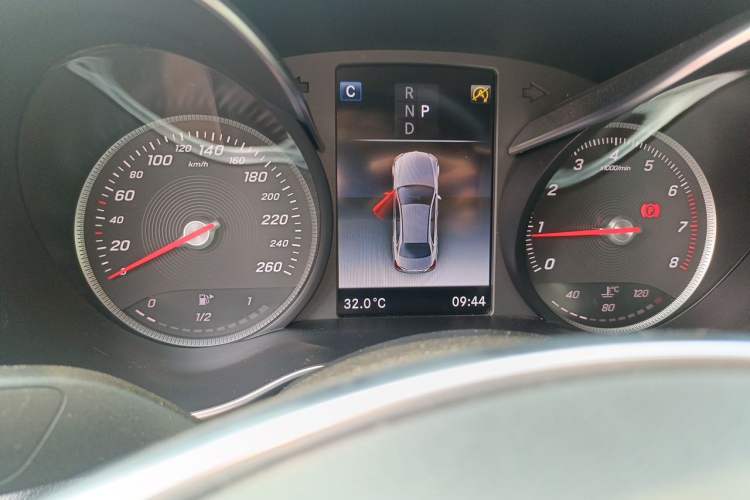 Used Mercedes-Benz C-Class 2017 C 200 Sport Edition Instrument Cluster