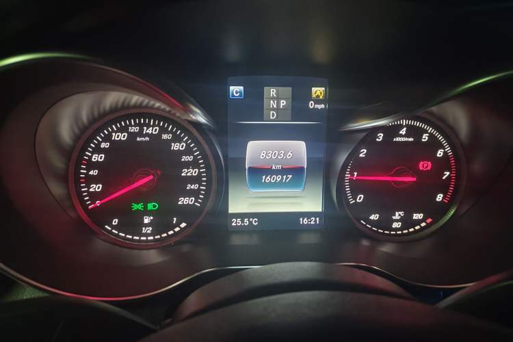 Used Mercedes-Benz C-Class 2017 Facelift C 200 L Sport Edition Instrument Cluster