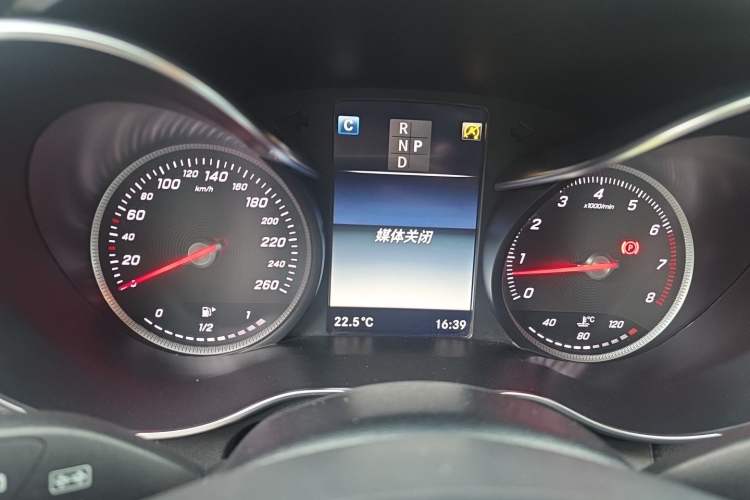 Used Mercedes-Benz C-Class 2017 Facelift C 200 Station Wagon Instrument Cluster