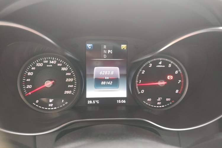 Used Mercedes-Benz C-Class 2017 Restyled C 200 Sport Edition Instrument Cluster