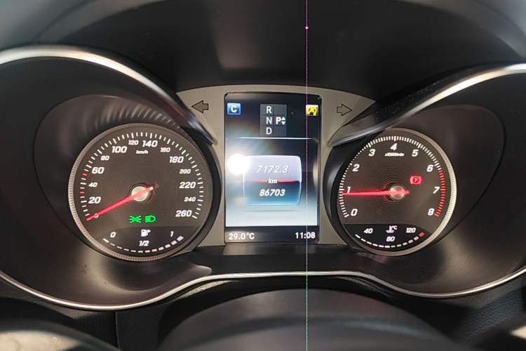 Used Mercedes-Benz C-Class 2017 Restyled C 200 Sport Edition Instrument Cluster