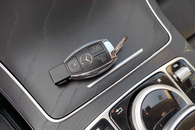 Used Mercedes-Benz C-Class 2017 Restyled C 180 L Fashion Edition Sport Version Interior 1
