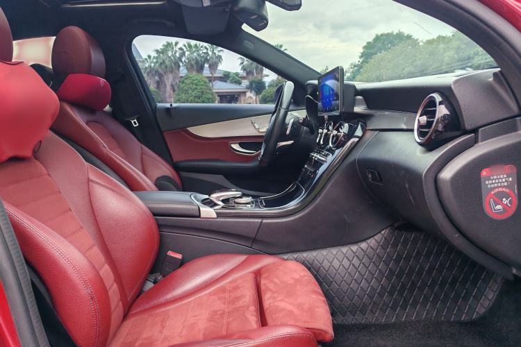 Used Mercedes-Benz C-Class 2017 C 200 Sport Edition Interior 2
