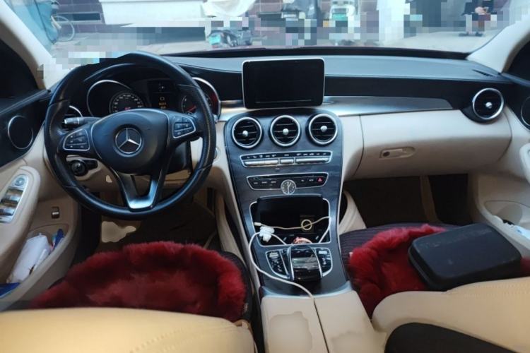 Used Mercedes-Benz C-Class 2017 C 200 L 4MATIC Sport Edition Interior 3
