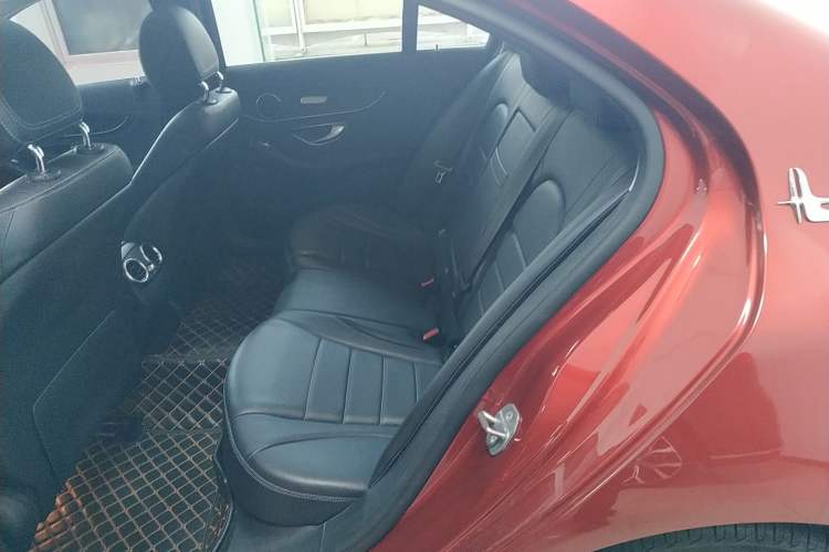 Used Mercedes-Benz C-Class 2017 Restyled C 180 L Fashion Edition Sport Version Interior 4
