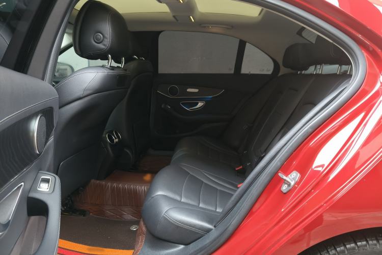 Used Mercedes-Benz C-Class 2017 C 200 L Sport Edition Interior 8