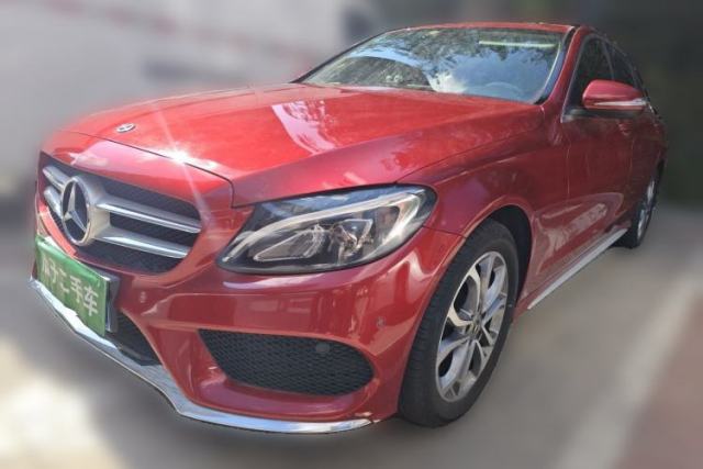 Ojetý Mercedes-Benz C-Class 2017 Restyled C 180 L Fashion Edition Sport Version