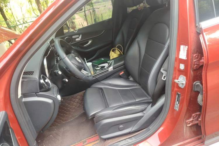 Used Mercedes-Benz C-Class 2017 Facelift C 200 L Sport Edition Left Front Seat