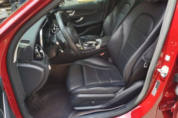 Used Mercedes-Benz C-Class 2017 Facelift C 200 L Sport Edition Left Front Seat
