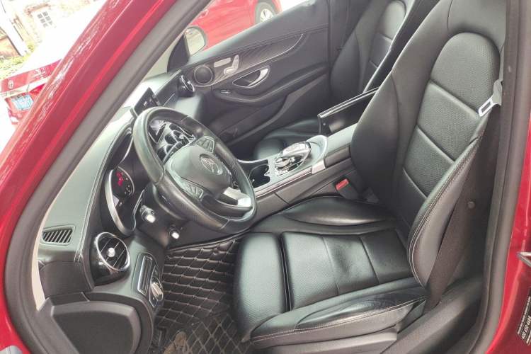 Used Mercedes-Benz C-Class 2017 Facelift C 200 L Sport Edition Left Front Seat