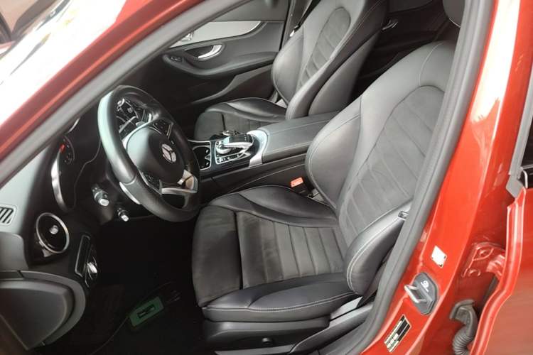 Used Mercedes-Benz C-Class 2017 Restyled C 200 Sport Edition Left Front Seat