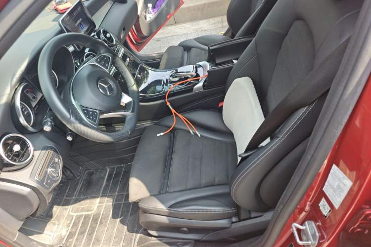 Used Mercedes-Benz C-Class 2017 C 200 Sport Edition Left Front Seat