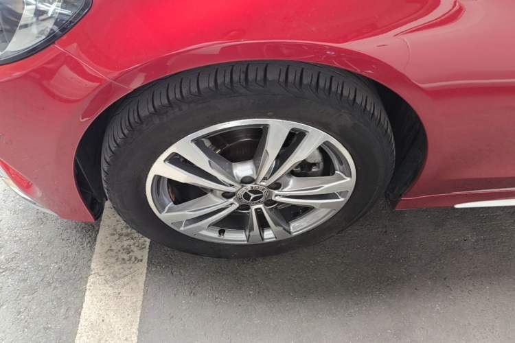 Used Mercedes-Benz C-Class 2017 Facelift C 200 L Sport Edition Left Front Wheel Hub