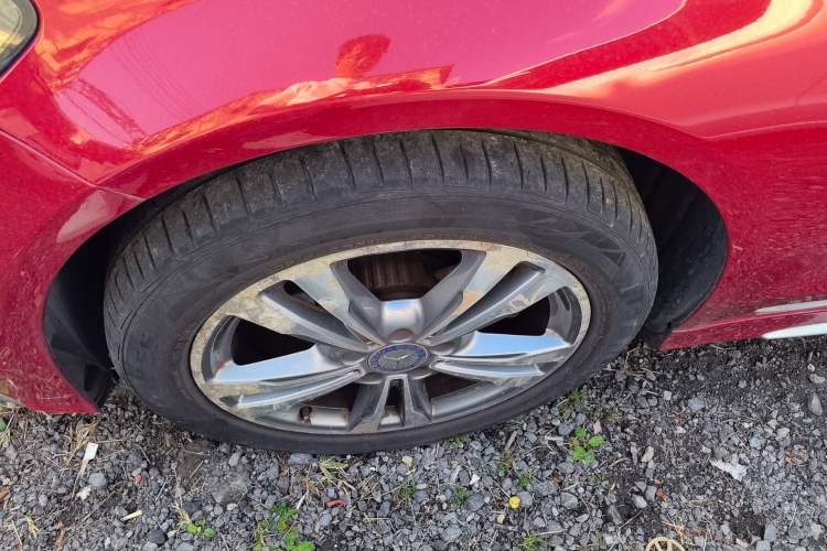 Used Mercedes-Benz C-Class 2017 C 200 L Sport Edition Left Front Wheel Hub