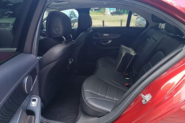 Used Mercedes-Benz C-Class 2017 Facelift C 200 L Sport Edition Left Rear Seat