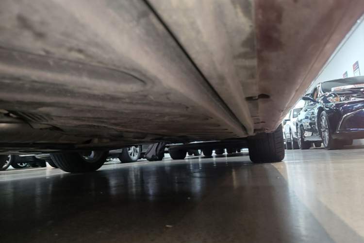 Used Mercedes-Benz C-Class 2017 Facelift C 200 L Sport Edition Left Side Sill