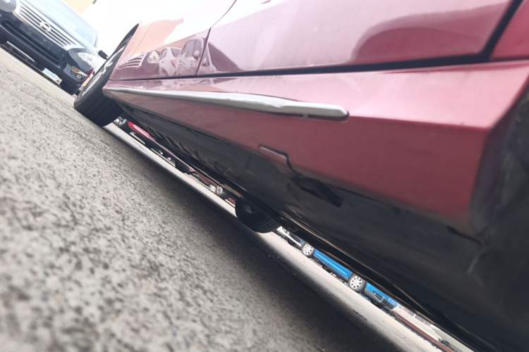 Used Mercedes-Benz C-Class 2017 Facelift C 200 L Sport Edition Left Side Sill