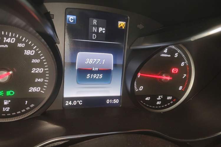 Used Mercedes-Benz C-Class 2017 Restyled C 200 Sport Edition Odometer Close Up