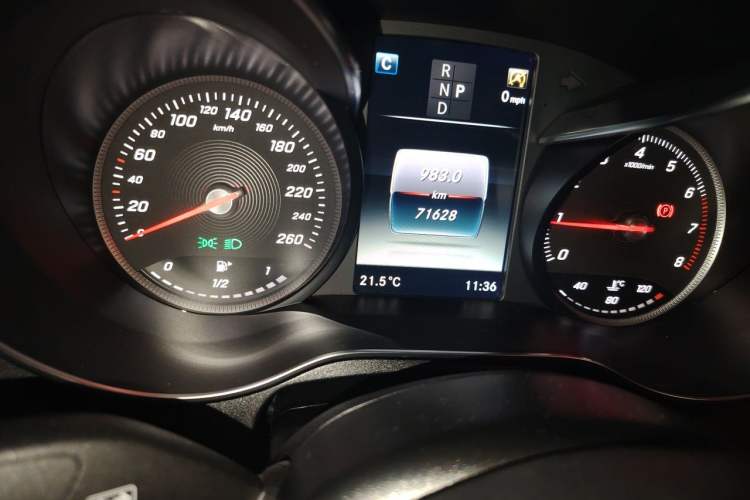 Used Mercedes-Benz C-Class 2017 Facelift C 200 Coupe Odometer Close Up