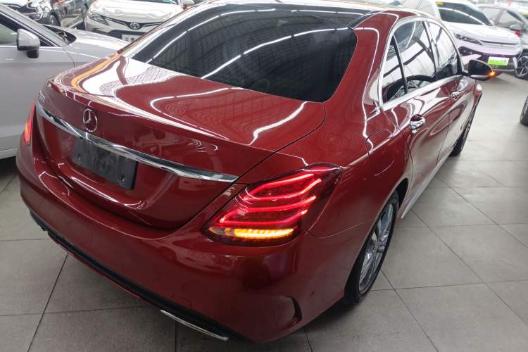 Used Mercedes-Benz C-Class 2017 Facelift C 200 L Sport Edition Rear Right 45 Deg