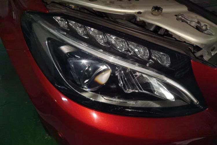 Used Mercedes-Benz C-Class 2017 Restyled C 180 L Fashion Edition Sport Version Right Front Headlight
