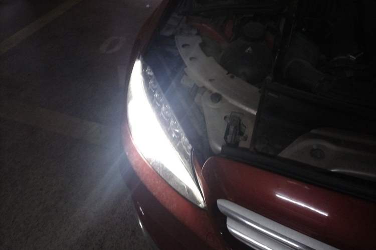 Used Mercedes-Benz C-Class 2017 Facelift C 200 L Sport Edition Right Front Headlight
