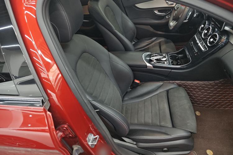 Used Mercedes-Benz C-Class 2017 C 200 Sport Edition Right Front Seat