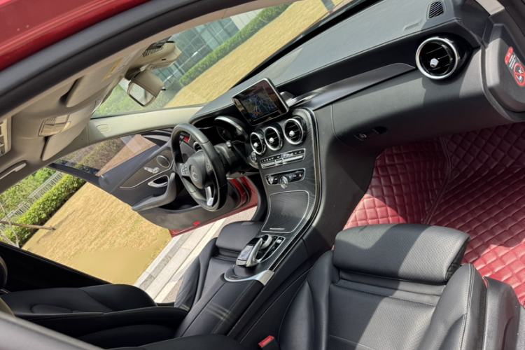 Used Mercedes-Benz C-Class 2017 Restyled C 180 L Fashion Edition Sport Version Right Front Seat
