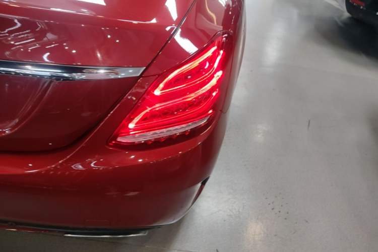 Used Mercedes-Benz C-Class 2017 Facelift C 200 L Sport Edition Right Rear Taillight