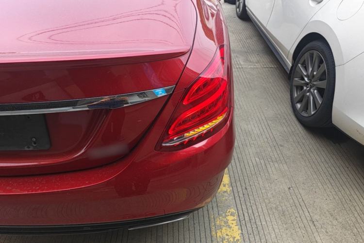 Used Mercedes-Benz C-Class 2017 Restyled C 200 Sport Edition Right Rear Taillight