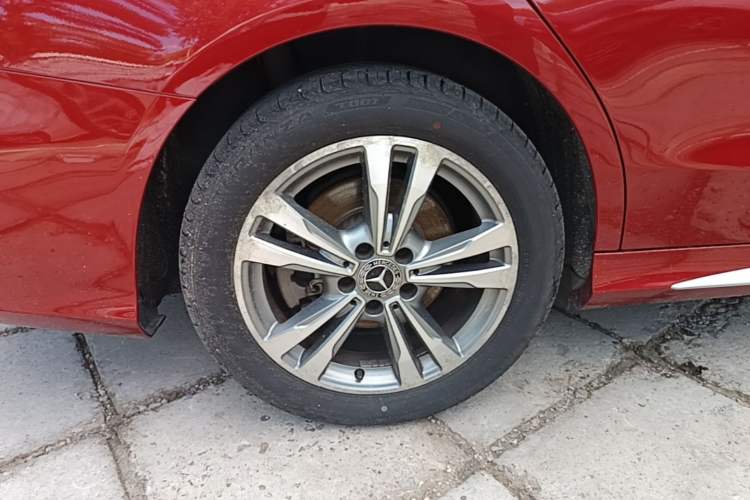 Used Mercedes-Benz C-Class 2017 Facelift C 200 L Sport Edition Right Rear Wheel Hub