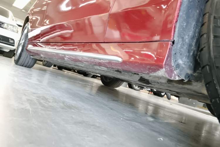 Used Mercedes-Benz C-Class 2017 Restyled C 180 L Fashion Edition Sport Version Right Side Sill