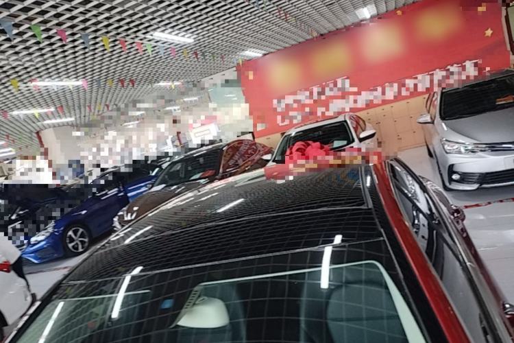 Used Mercedes-Benz C-Class 2017 Facelift C 200 L Sport Edition Roof