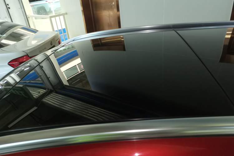 Used Mercedes-Benz C-Class 2017 C 200 station wagon Roof
