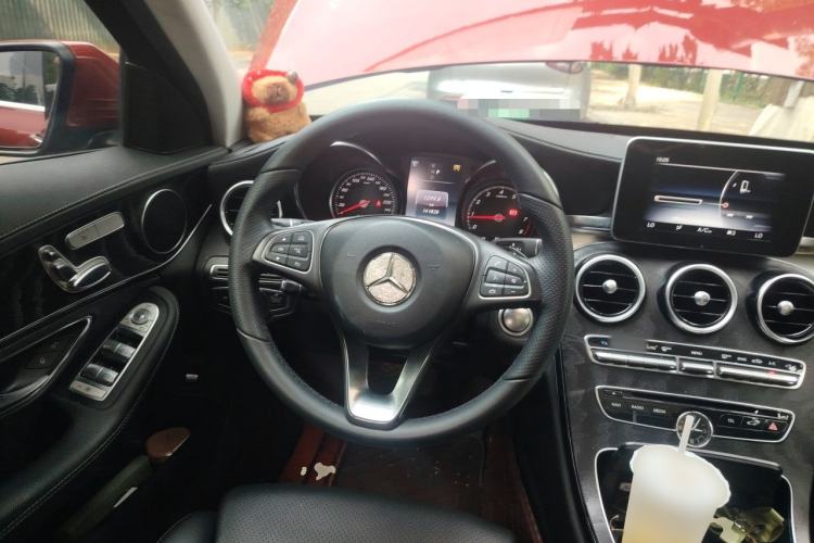 Used Mercedes-Benz C-Class 2017 Facelift C 200 L Sport Edition Steering Wheel
