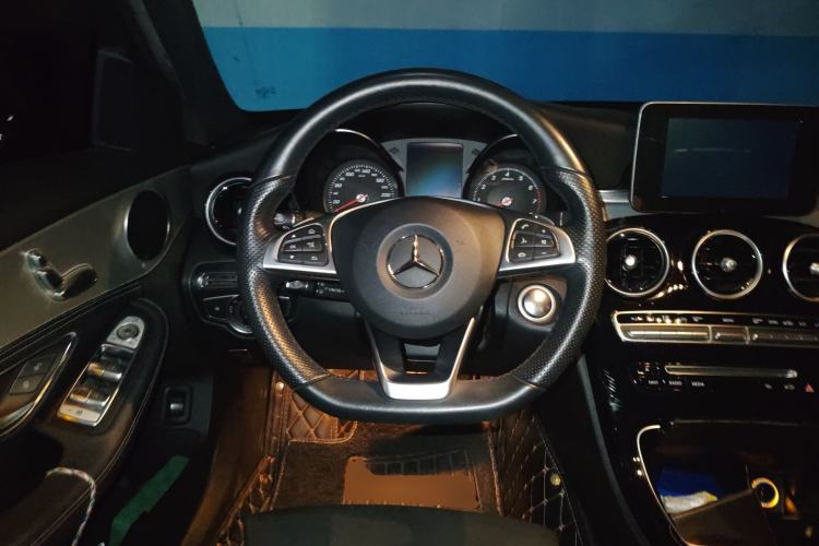 Used Mercedes-Benz C-Class 2017 C 200 Sport Edition Steering Wheel