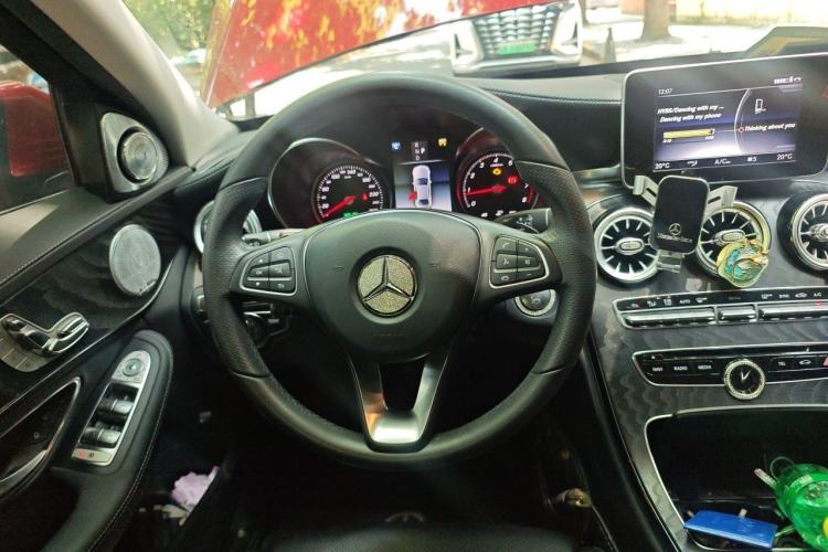 Used Mercedes-Benz C-Class 2017 Facelifted C 180 L Stylish Edition Steering Wheel