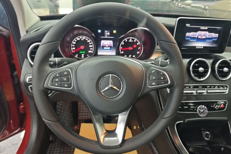 Used Mercedes-Benz C-Class 2017 C 200 L Sport Edition Steering Wheel