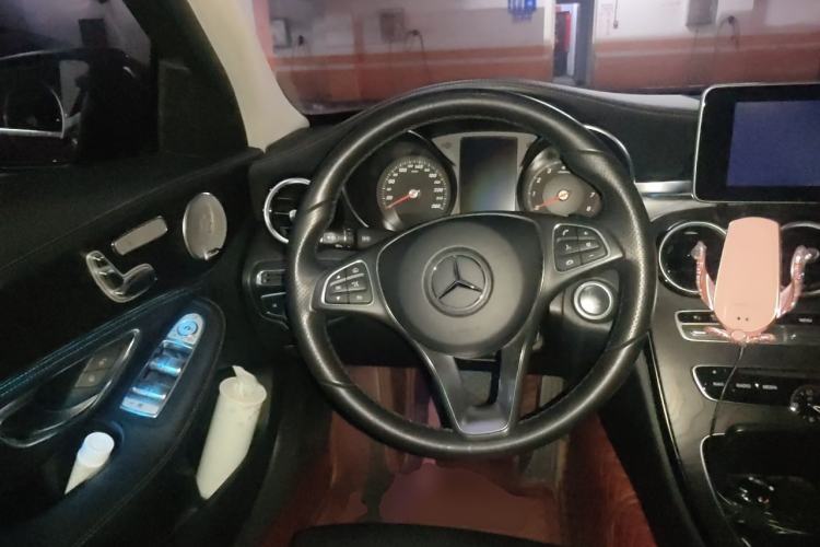 Used Mercedes-Benz C-Class 2017 Facelift C 200 L Sport Edition Steering Wheel