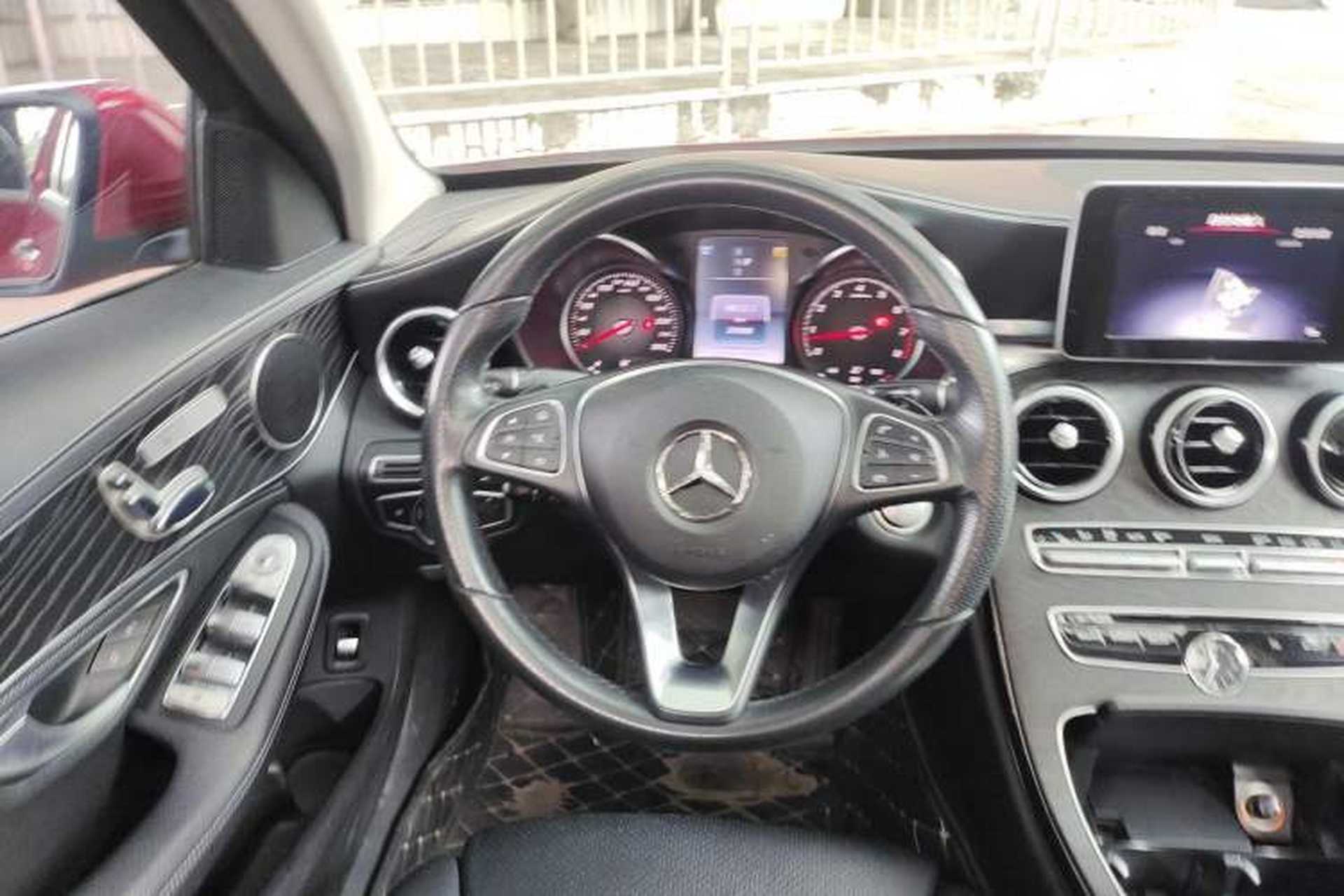 Used Mercedes-Benz C-Class 2017 Facelift C 200 L Sport Edition Steering Wheel