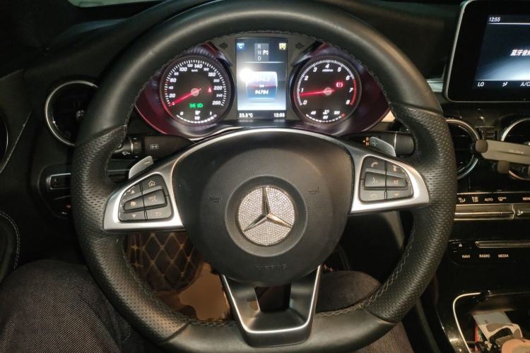Used Mercedes-Benz C-Class 2017 Restyled C 200 Sport Edition Steering Wheel