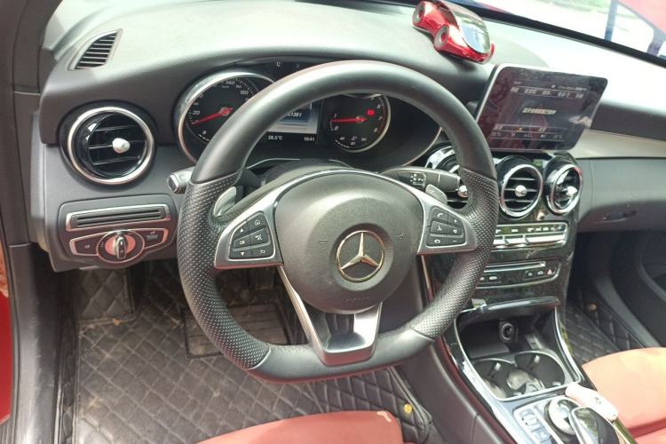 Used Mercedes-Benz C-Class 2017 Restyled C 200 Sport Edition Steering Wheel