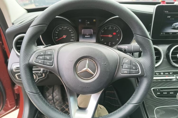 Used Mercedes-Benz C-Class 2017 Facelift C 200 L Sport Edition Steering Wheel