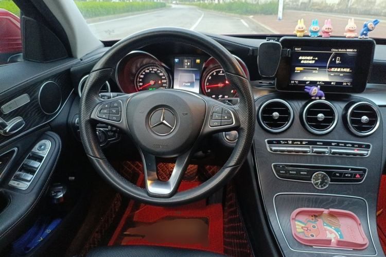 Used Mercedes-Benz C-Class 2017 Facelift C 200 L Sport Edition Steering Wheel